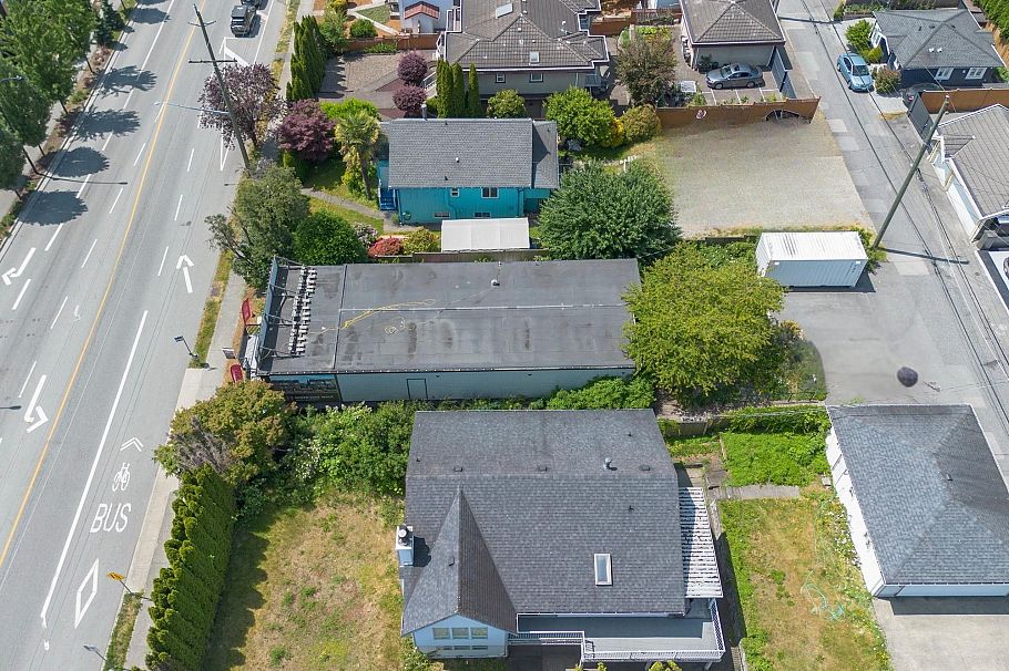 658 E 3rd Street North Vancouver, BC - 10