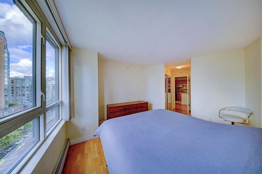 12E 199 Drake Street Vancouver, BC - 14