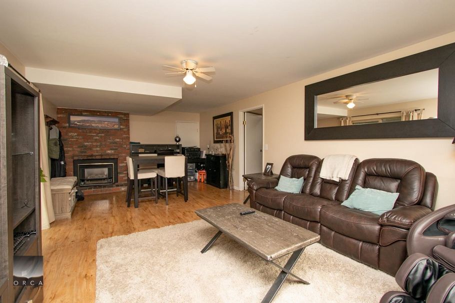 Ground level 1990 CASANO DRIVE, North Vancouver BC V7J 2R2 North Vancouver, BC - 5