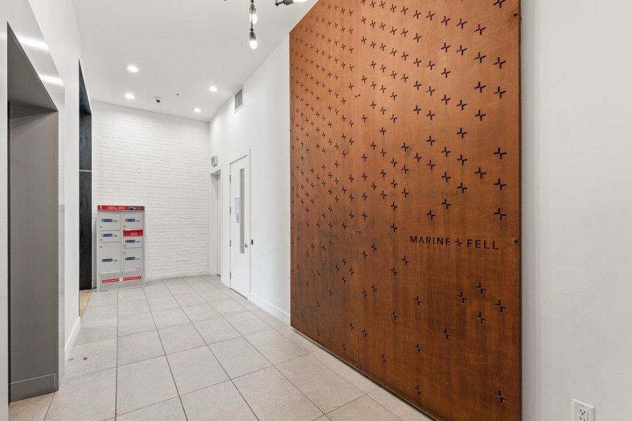 509 725 Marine Drive North Vancouver, BC - 31