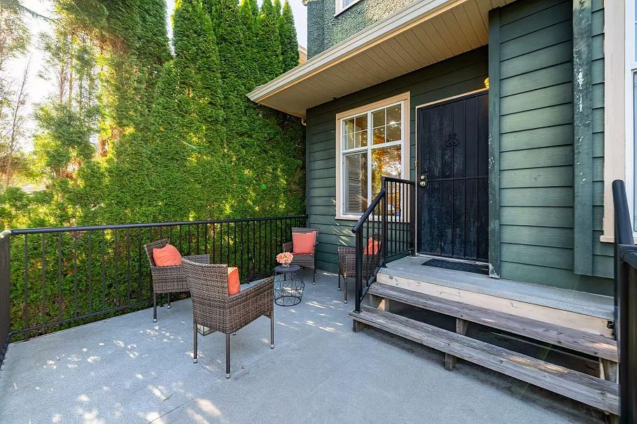 2818 W 19th Avenue Vancouver, BC - 35