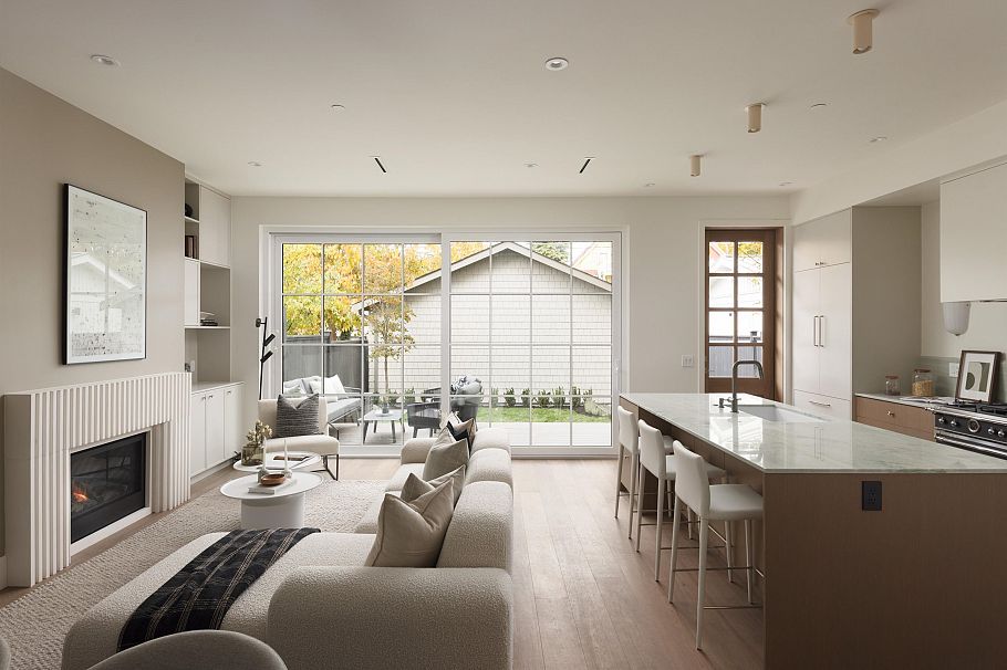 2 15 W 20th Avenue Vancouver, BC - 5