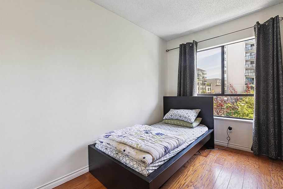 221 210 W 2nd Street North Vancouver, BC - 18