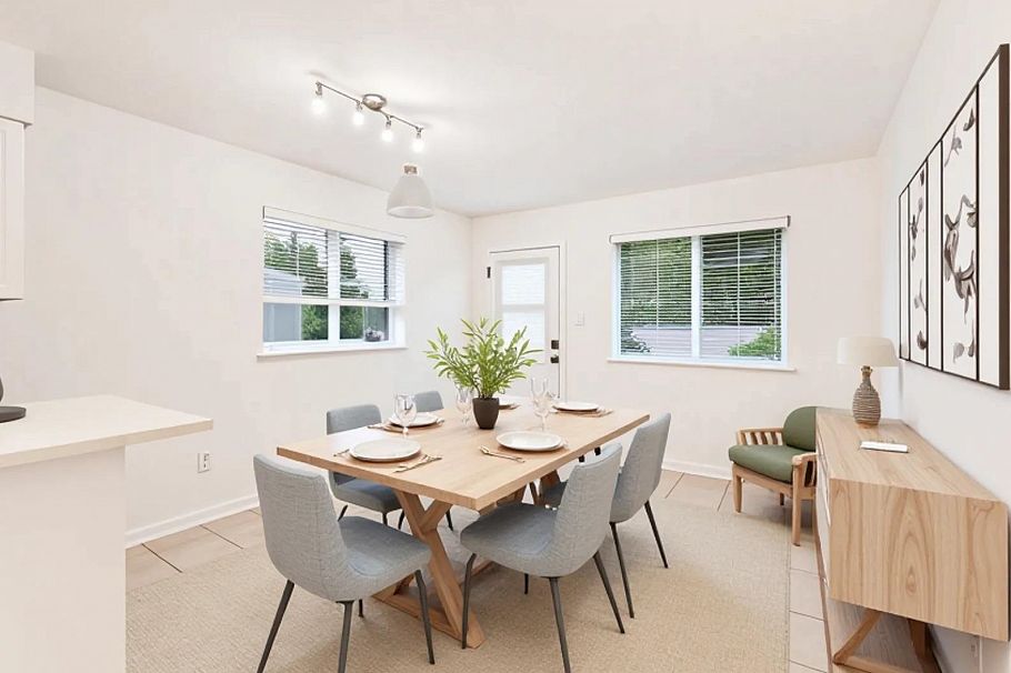 1709 Philip Avenue North Vancouver, BC - 23