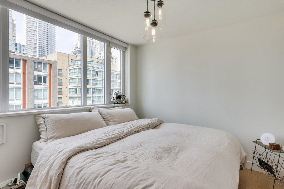 912 1325 Rolston Street Vancouver, BC - 11