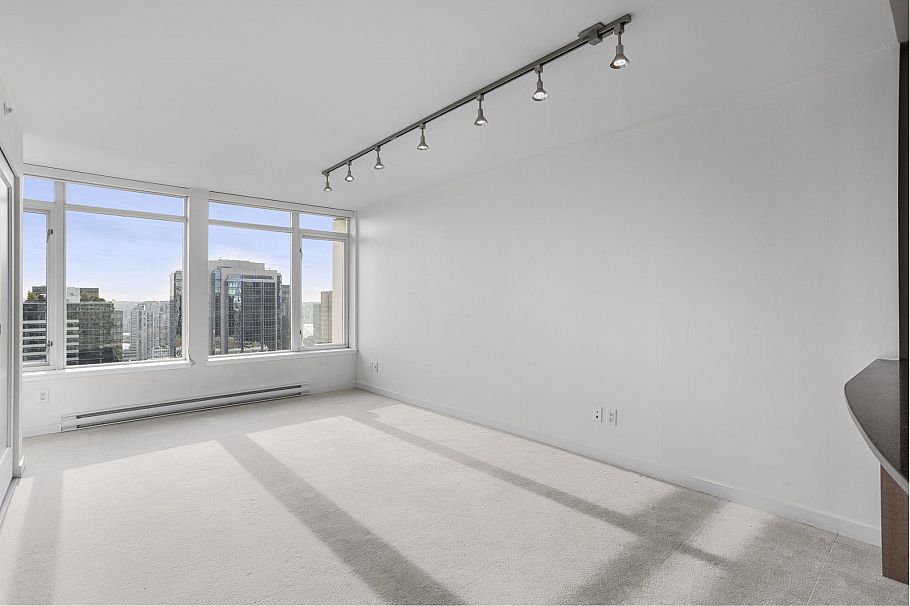 2613 610 Granville Street Vancouver, BC - 8