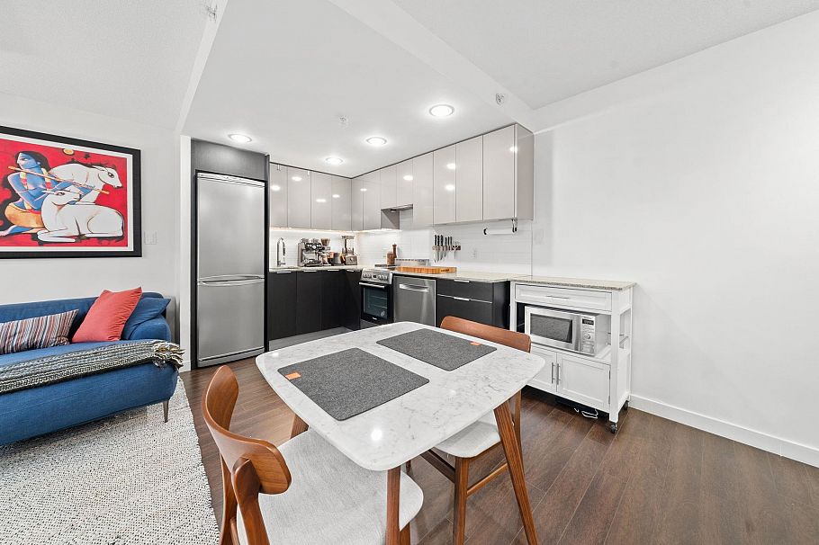 211 445 W 2nd Avenue Vancouver, BC - 12