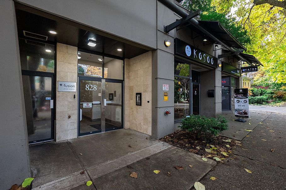 407 828 Cardero Street Vancouver, BC - 4