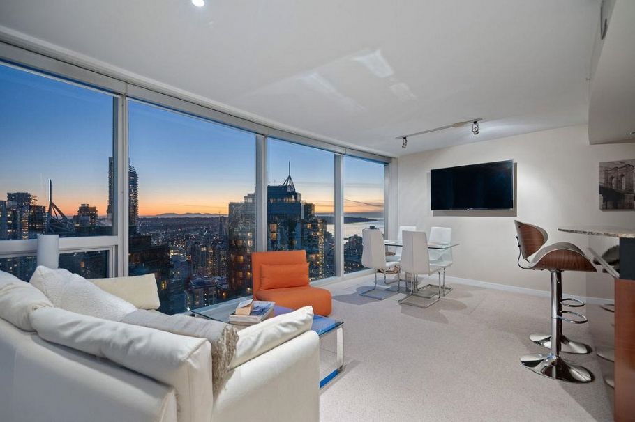 3206 938 Nelson Street Vancouver, BC - 2