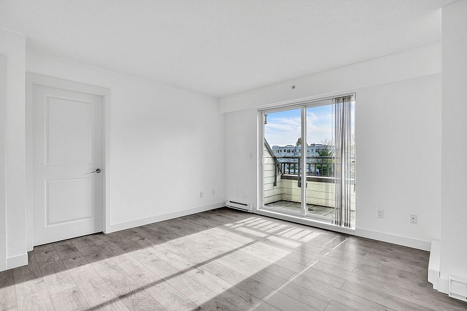 PH3 1533 E 8th Avenue Vancouver, BC - 13