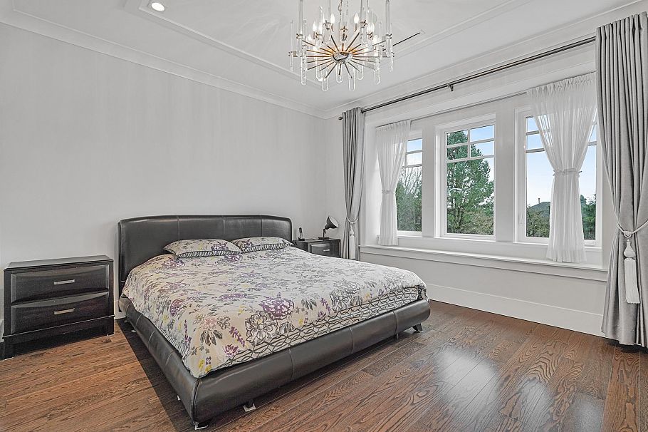 1895 W 60th Avenue Vancouver, BC - 14