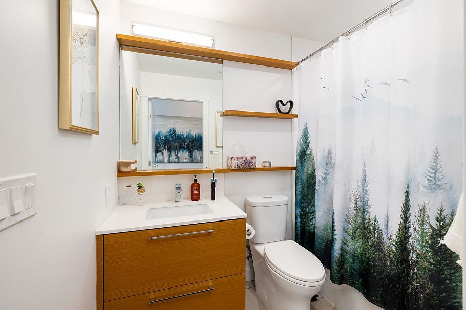 307 1327 Draycott Road North Vancouver, BC - 23