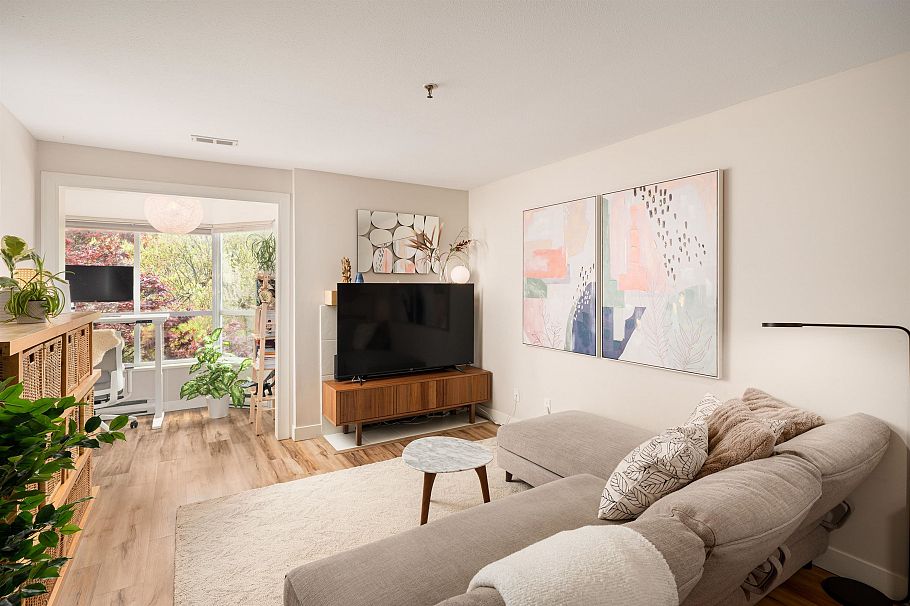 302 2333 Eton Street Vancouver, BC - 11