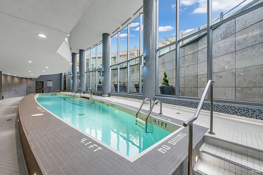 1576 Homer Mews Vancouver, BC - 1