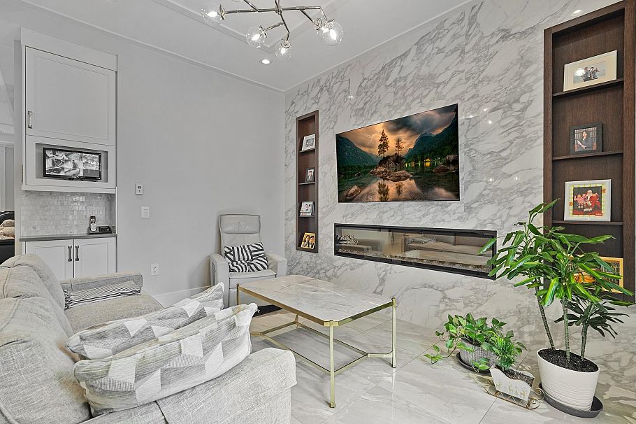 1895 W 60th Avenue Vancouver, BC - 13