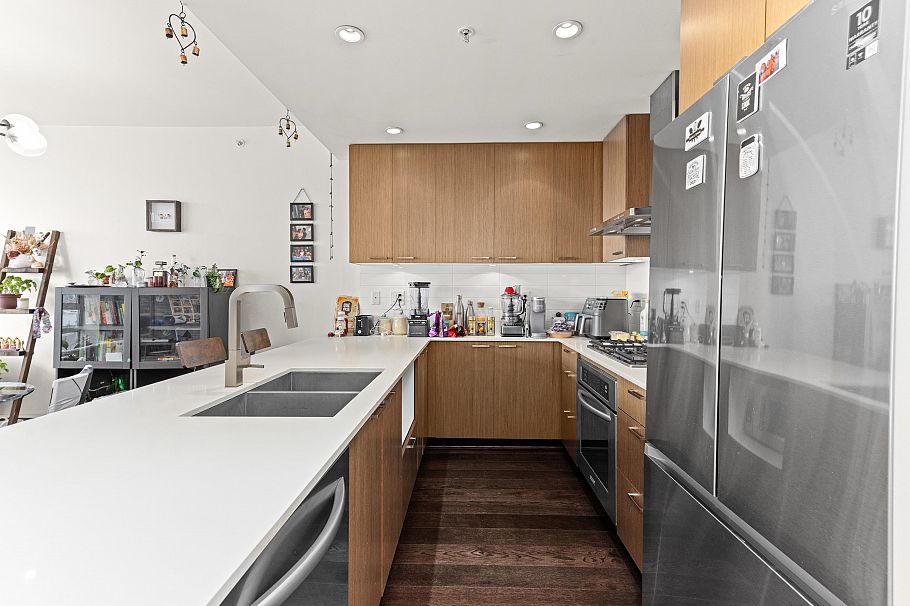 PH907 221 Union Street Vancouver, BC - 9