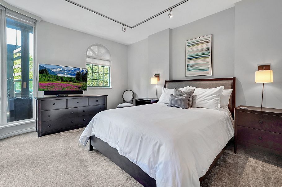 281 Smithe Street Vancouver, BC - 28