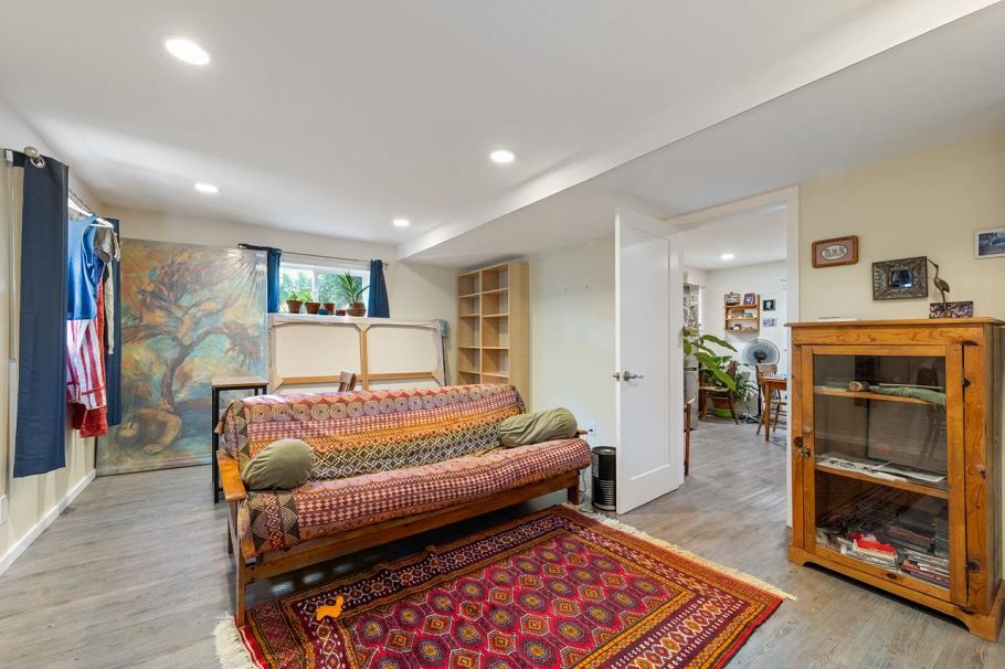 2743 Kitchener Street Vancouver, BC - 19