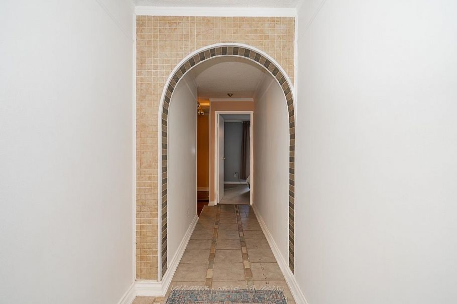 508 1040 Pacific Street Vancouver, BC - 3