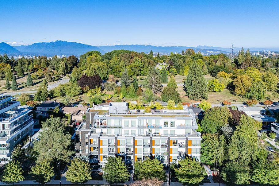 104 5058 Cambie Street Vancouver, BC - 2