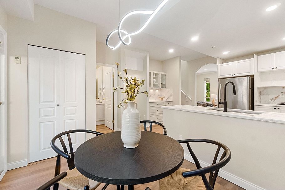 5 119 E 6th Street North Vancouver, BC - 10