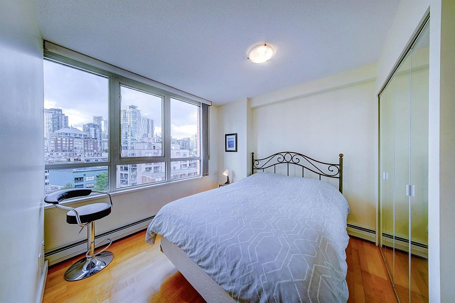 12E 199 Drake Street Vancouver, BC - 17