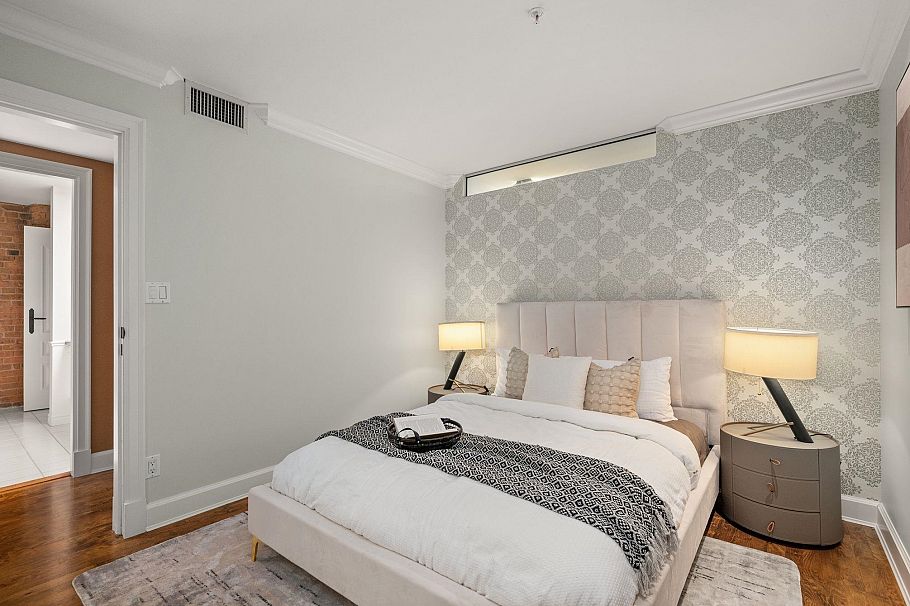 301 1155 Mainland Street Vancouver, BC - 19