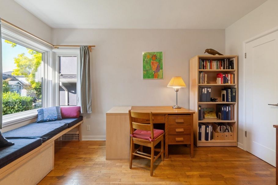 2743 Kitchener Street Vancouver, BC - 13