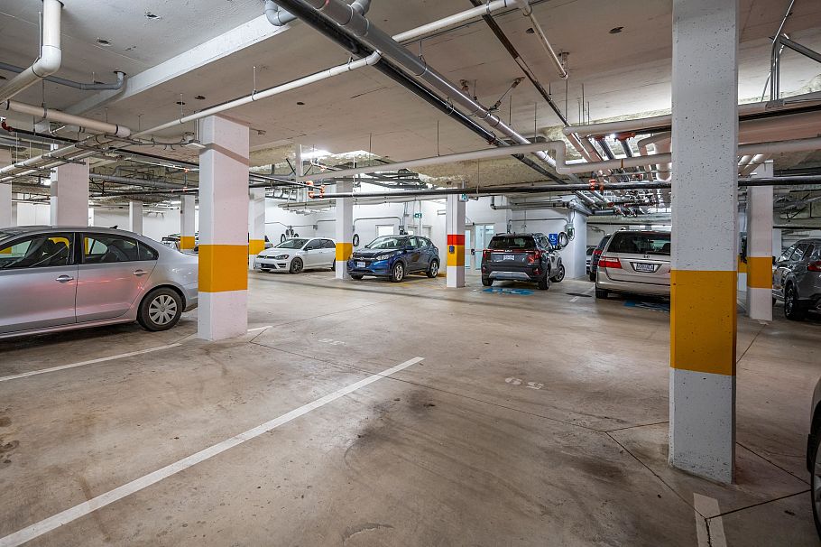 205 7928 Yukon Street Vancouver, BC - 17