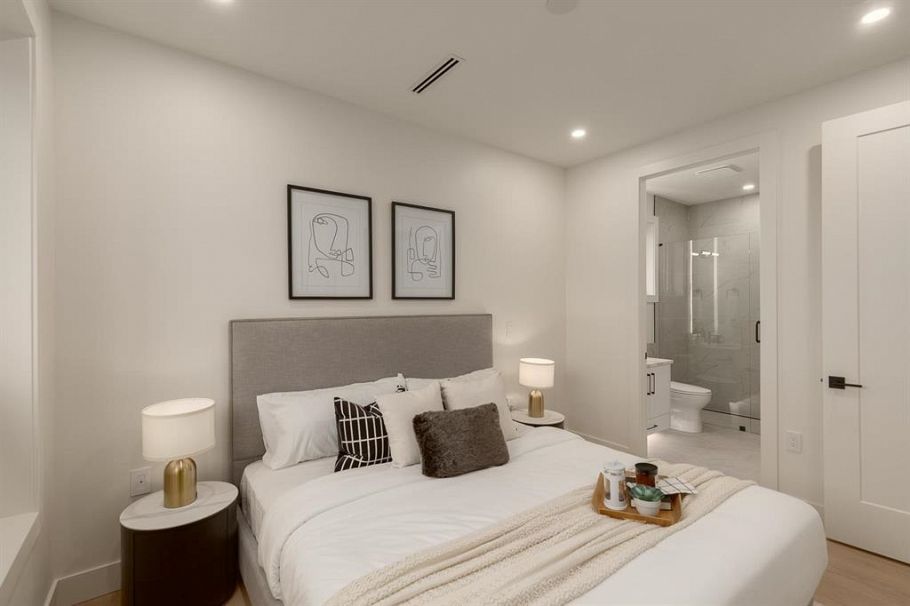 2 2658 Dundas Street Vancouver, BC - 23