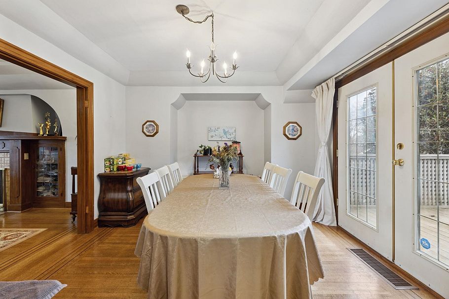 2923 W 32nd Avenue Vancouver, BC - 9