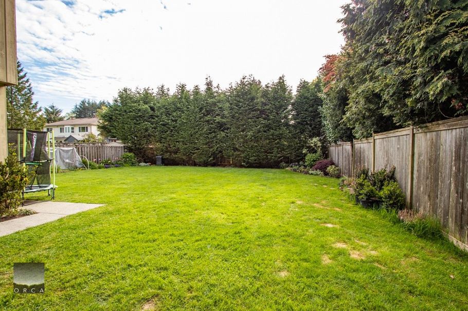 Ground level 1990 CASANO DRIVE, North Vancouver BC V7J 2R2 North Vancouver, BC - 20