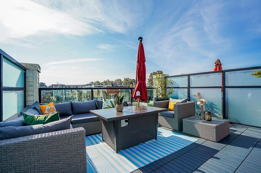 76 728 W 14th Street North Vancouver, BC - 22