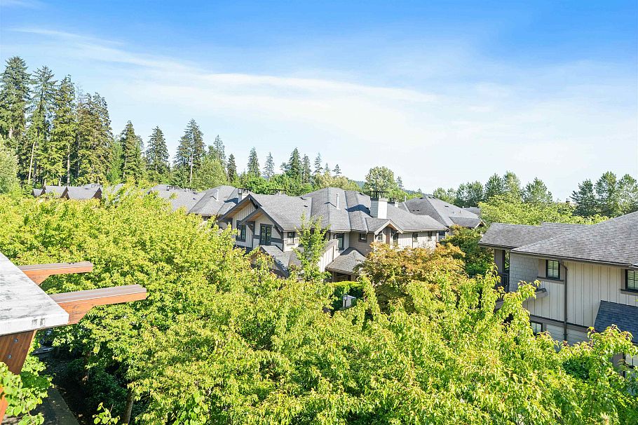 202 3602 Aldercrest Drive North Vancouver, BC - 26