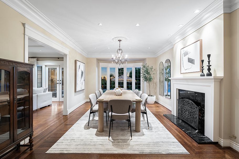 2716 W 49th Avenue Vancouver, BC - 8