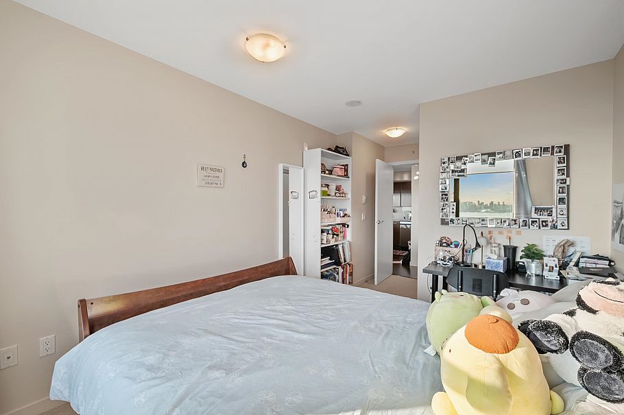 805 683 W Victoria Park North Vancouver, BC - 27