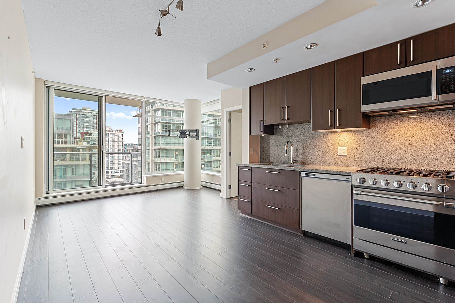 1006 108 W 1st Avenue Vancouver, BC - 7