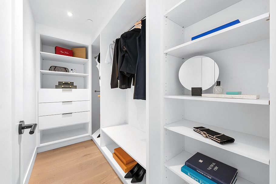 1 240 E 37th Avenue Vancouver, BC - 31