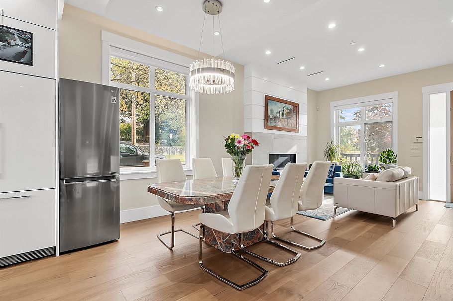 2699 E 7th Avenue Vancouver, BC - 9