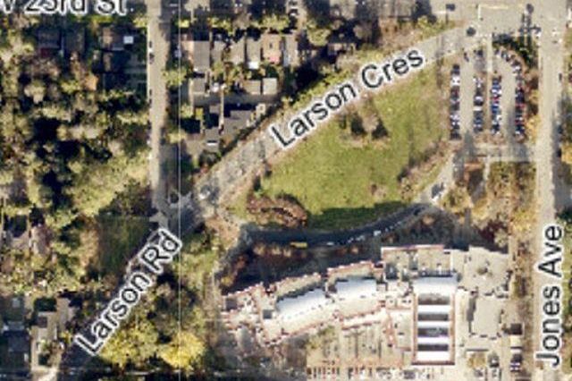 515 W 24th Street North Vancouver, BC - 23