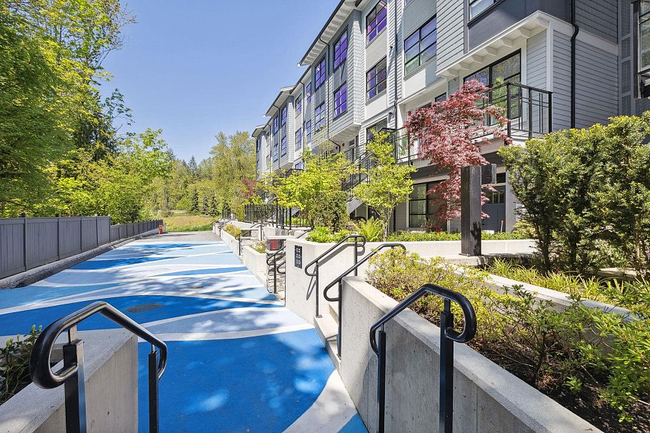 110 2045 Heritage Park Lane North Vancouver, BC - 37