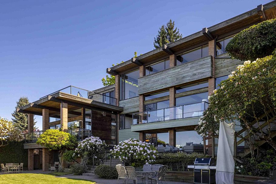 5012 Maple Street Vancouver, BC - 1