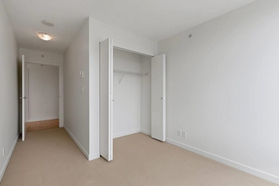 1902 33 Smithe Street Vancouver, BC - 11