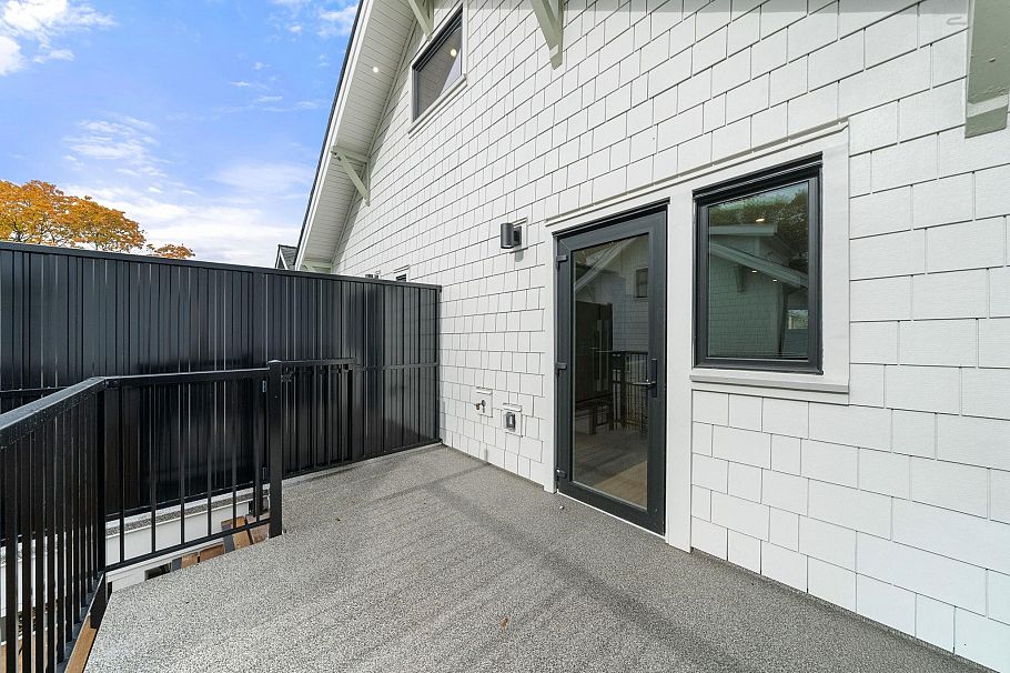 2530 Mcgill Street Vancouver, BC - 21