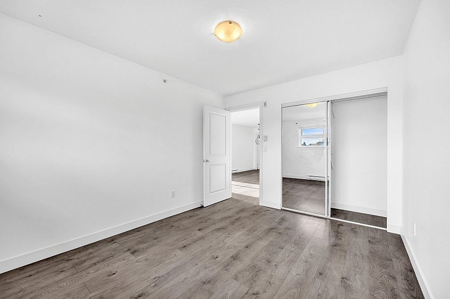 PH3 1533 E 8th Avenue Vancouver, BC - 17