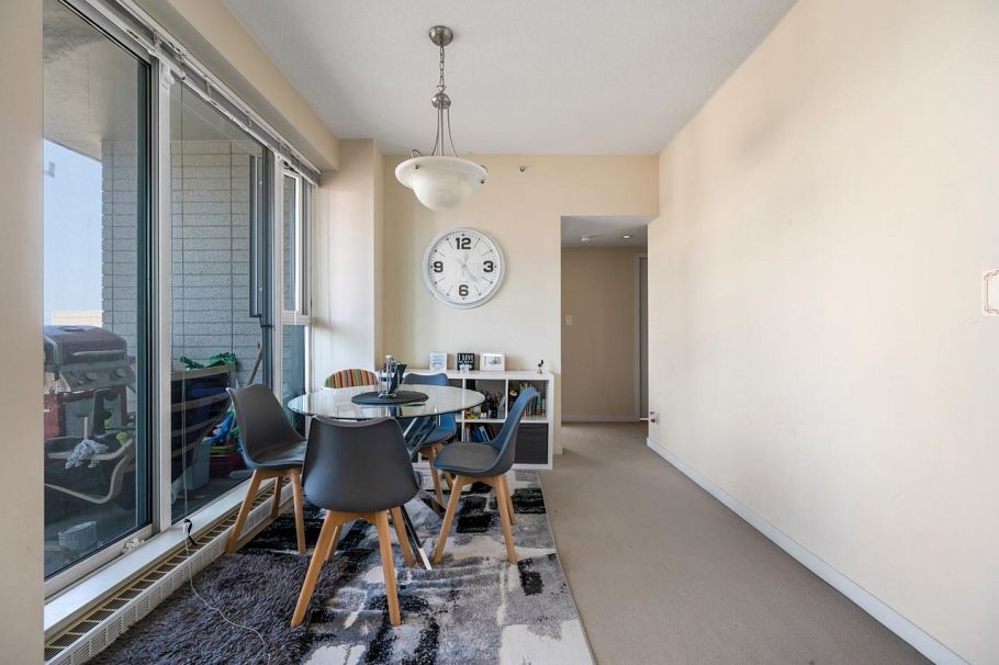 812 522 W 8th Avenue Vancouver, BC - 9