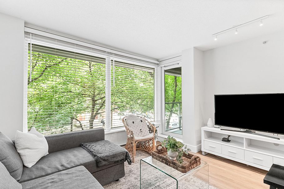 202 1001 Richards Street Vancouver, BC - 11