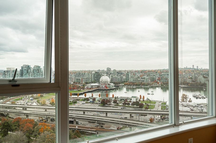 2608 58 Keefer Place Vancouver, BC - 12