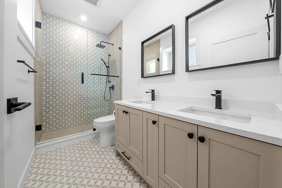 2530 Mcgill Street Vancouver, BC - 15