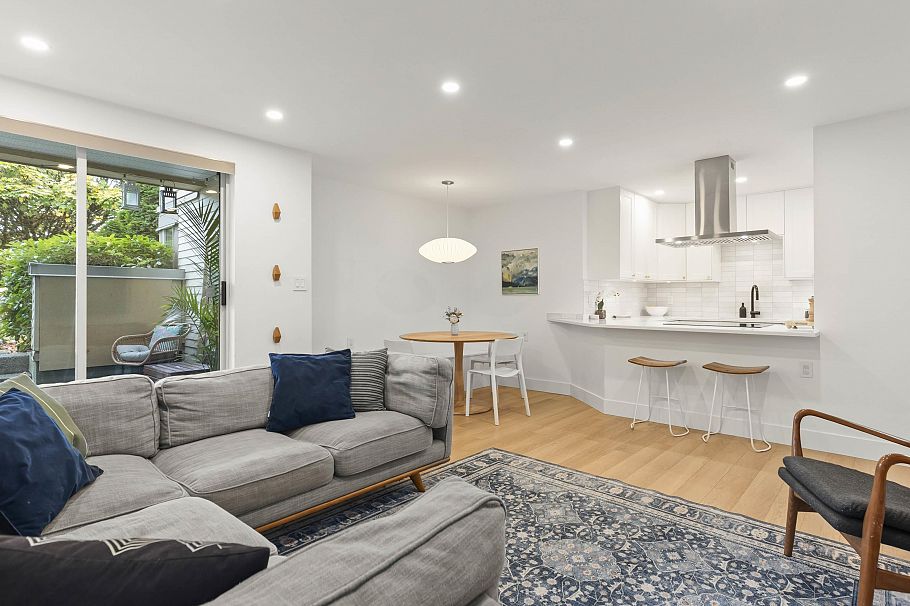 116 1890 W 6th Avenue Vancouver, BC - 2